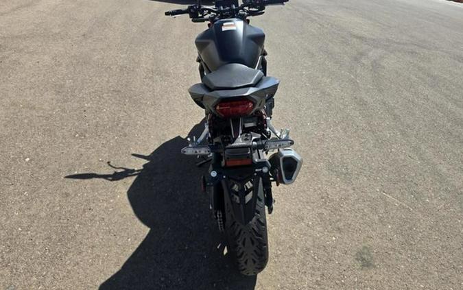 2026 Honda CB750 Hornet E-Clutch