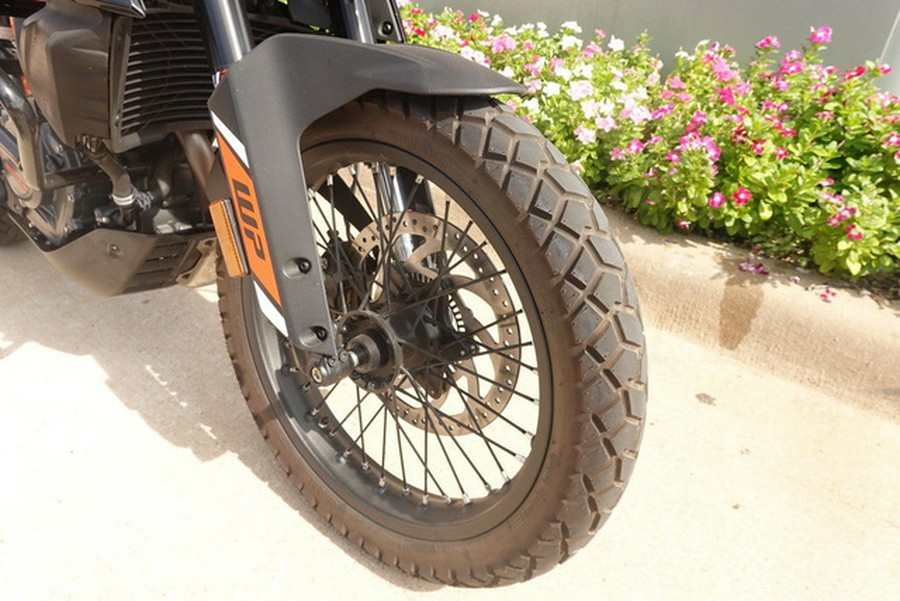 2024 KTM Adventure 390