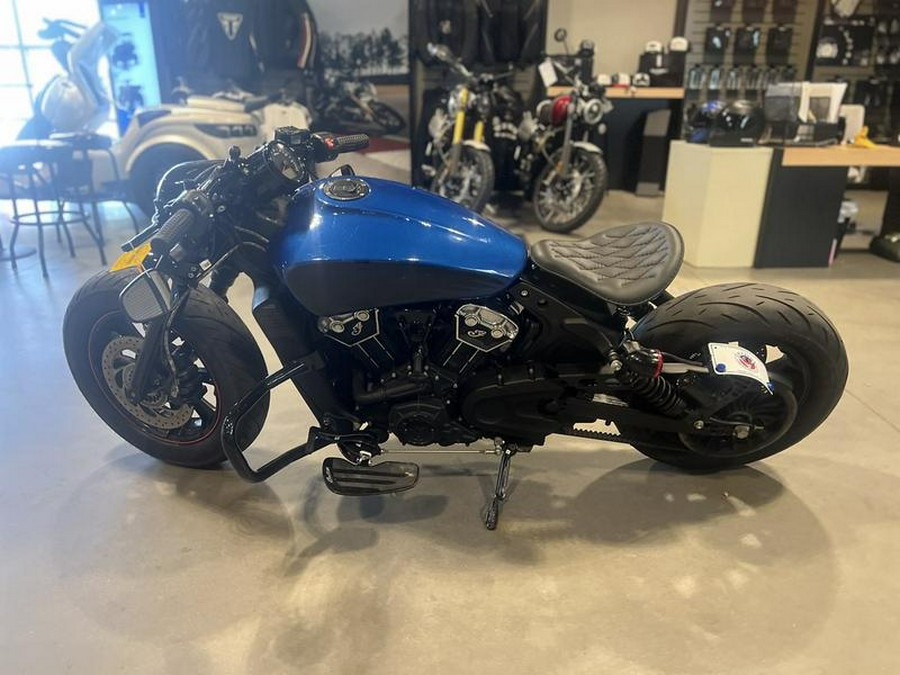 2019 Indian Motorcycle® Scout® Bobber Icon Series Brilliant Blue/Black Wet Slide