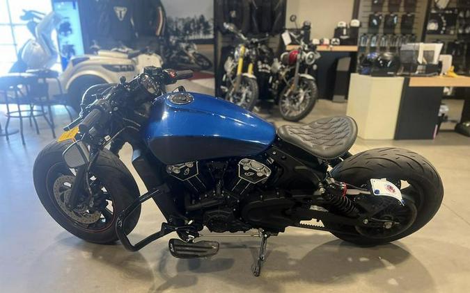 2019 Indian Motorcycle® Scout® Bobber Icon Series Brilliant Blue/Black Wet Slide