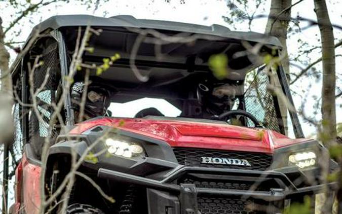 2016 Honda Pioneer 1000-5 Deluxe