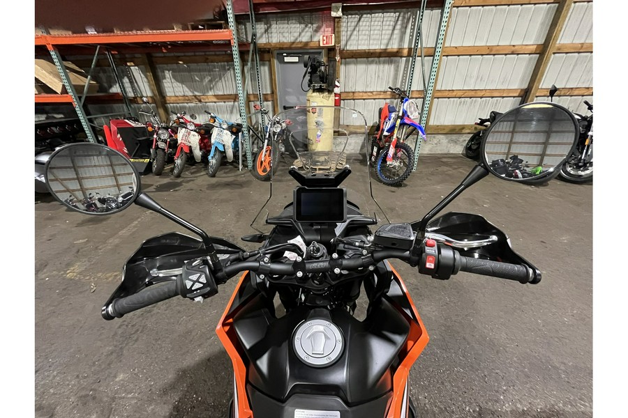 2023 KTM 890 Adventure