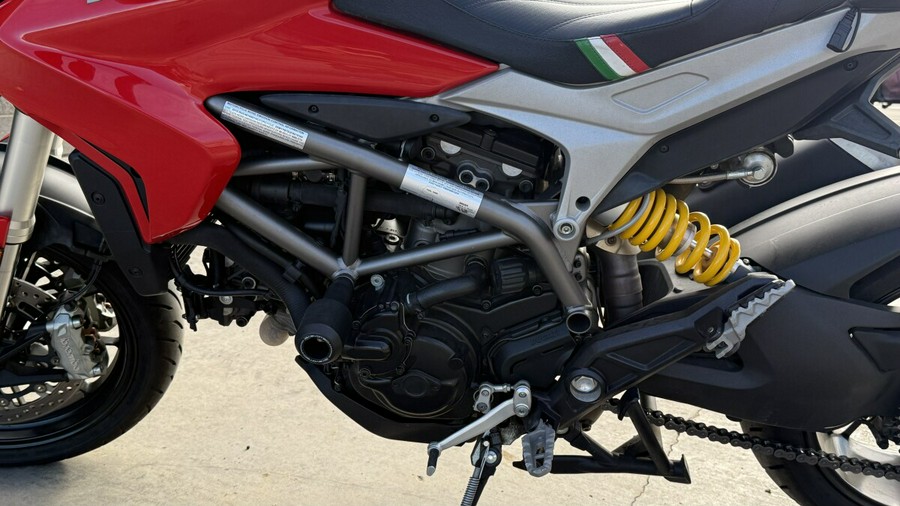 2015 Ducati Hyperstrada HYS821