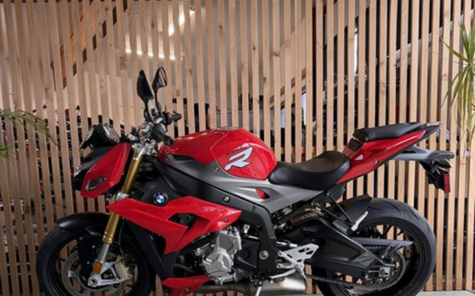 2014 BMW S 1000 R