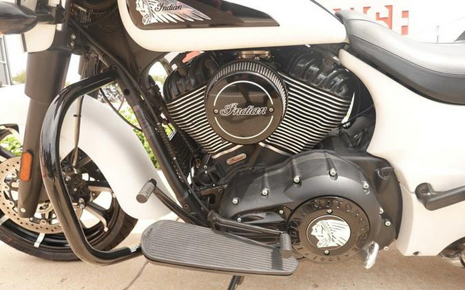 2019 Indian Chieftain Dark Horse White Smoke