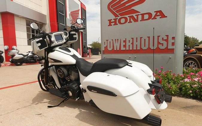 2019 Indian Chieftain Dark Horse White Smoke