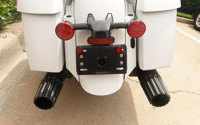 2019 Indian Chieftain Dark Horse White Smoke