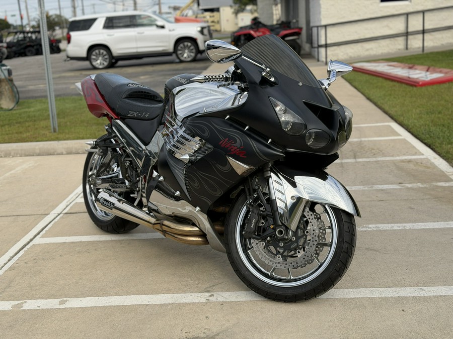 2008 Kawasaki ZX1400-C Metallic Flat Spark Black/Metallic Persimmon Red - A000393