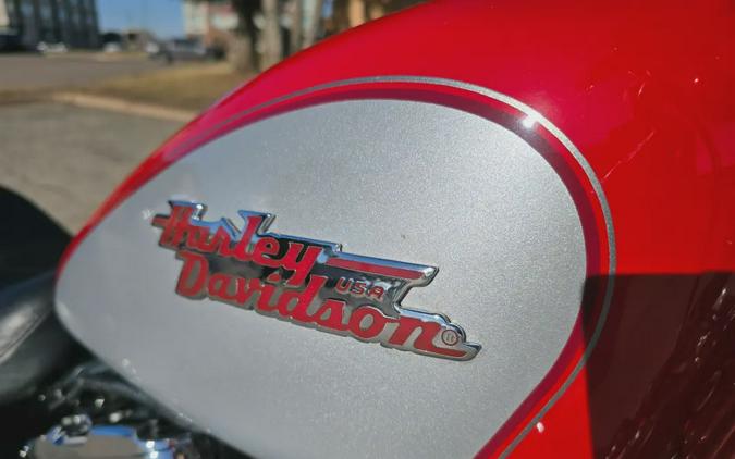 2002 Harley-Davidson® Sportster 883 Hugger