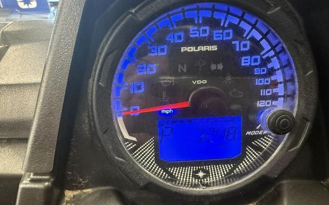 2018 Polaris® Ranger XP® 900 EPS Radar Blue