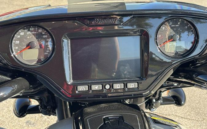 2026 Indian Chieftain PowerPlus Dark Horse 112 w/PowerBand Chalk with Black Metallic