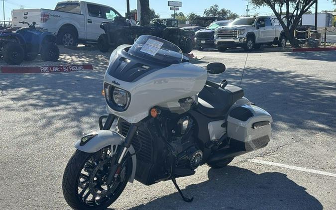 2026 Indian Chieftain PowerPlus Dark Horse 112 w/PowerBand Chalk with Black Metallic