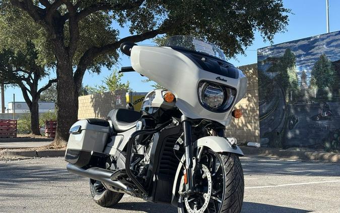 2026 Indian Chieftain PowerPlus Dark Horse 112 w/PowerBand Chalk with Black Metallic