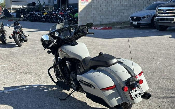 2026 Indian Chieftain PowerPlus Dark Horse 112 w/PowerBand Chalk with Black Metallic