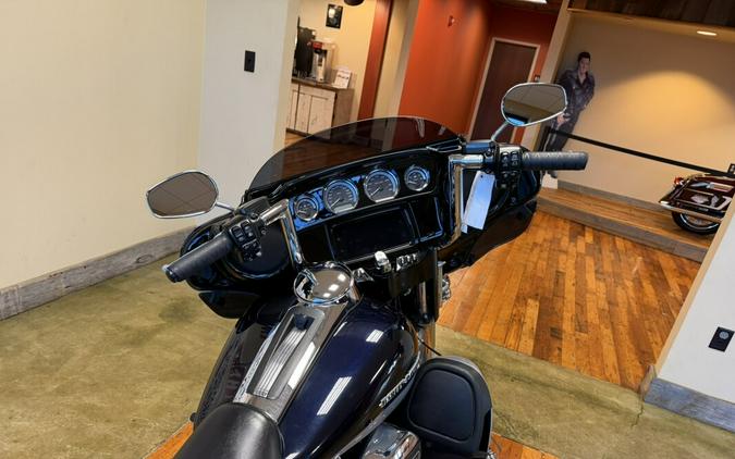 Used 2019 Harley-Davidson Ultra Limited Grand American Touring Motorcycle For Sale Near Memphis, TN