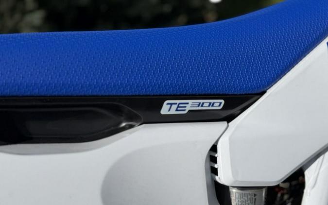 2027 Husqvarna TX 300 300