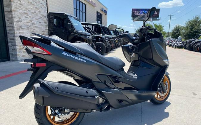 2027 Suzuki AN400AM7