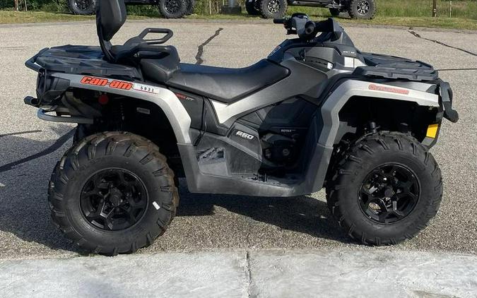 2016 Can-Am® Outlander™ MAX XT 650 Brushed Aluminum