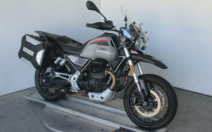 2023 Moto Guzzi V85 TT