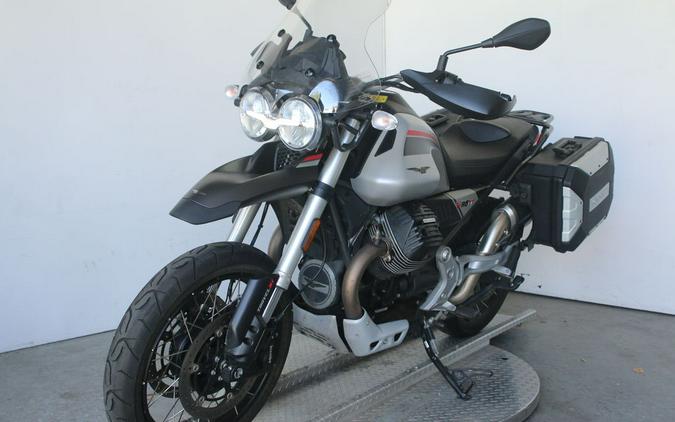 2023 Moto Guzzi V85 TT