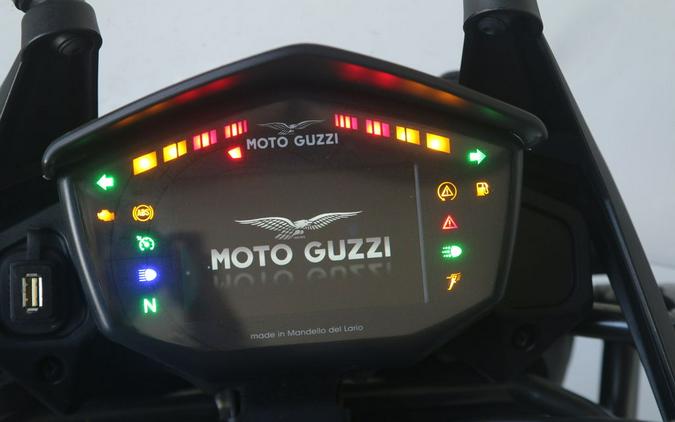 2023 Moto Guzzi V85 TT