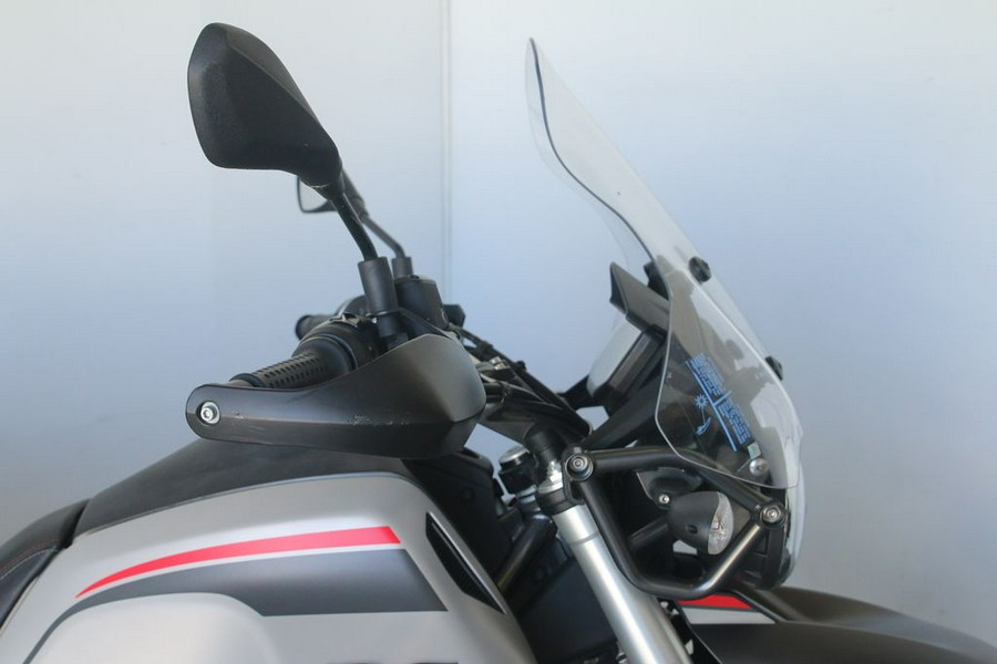 2023 Moto Guzzi V85 TT