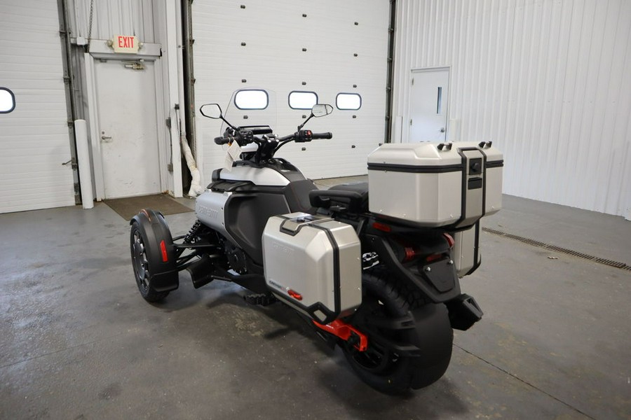 2025 Can-Am® Canyon XT