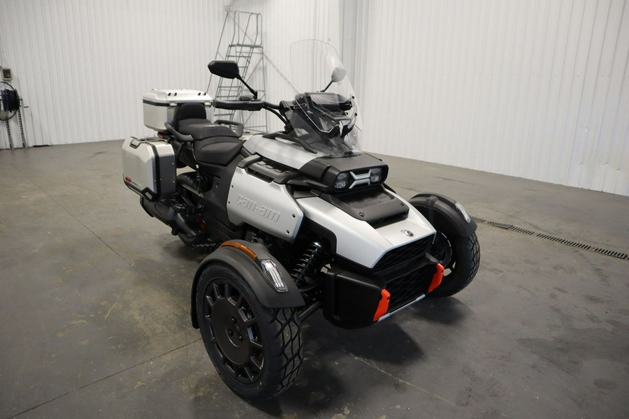 2025 Can-Am® Canyon XT