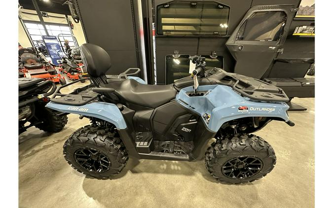 2026 Can-Am OUTLANDER MAX XT 700