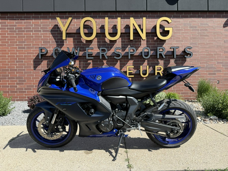 2022 Yamaha YZF-R7