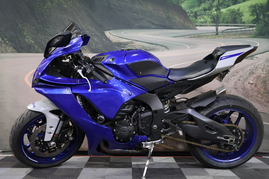 2021 Yamaha YZF-R1