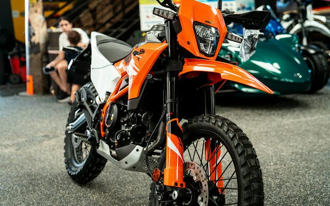 2026 KTM Enduro 390 R