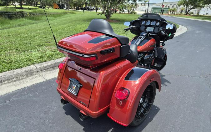 FLHTCUTG 2025 Tri Glide Ultra
