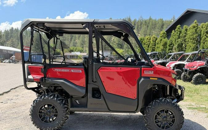 2026 Honda Pioneer 1000-5 Deluxe