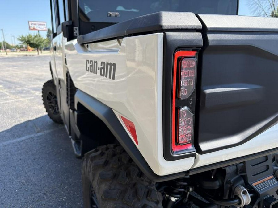 2026 Can-Am® Defender MAX Limited HD11