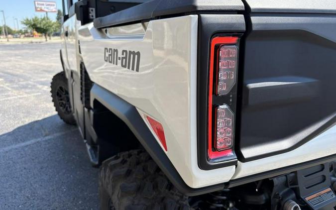 2026 Can-Am® Defender MAX Limited HD11