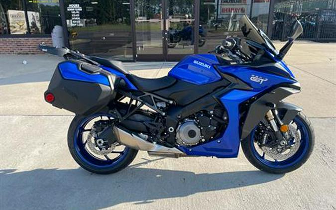 2025 Suzuki GSX-S1000GT+