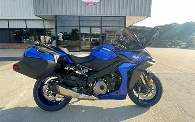 2025 Suzuki GSX-S1000GT+
