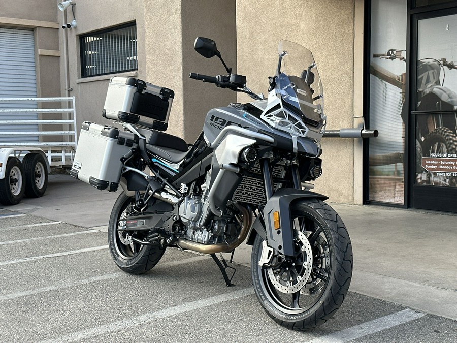 2023 CFMoto IBEX 800-S