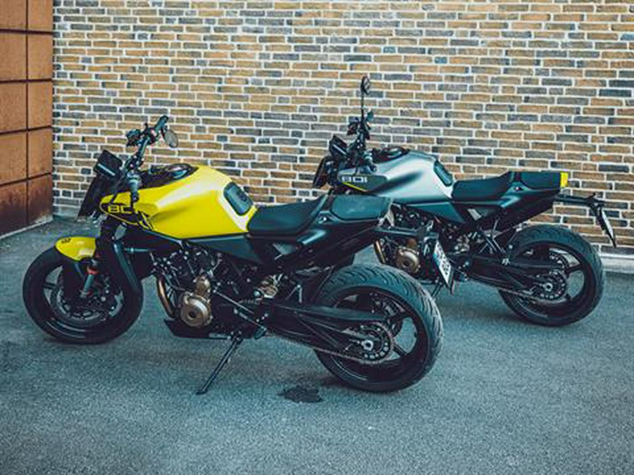 2025 Husqvarna Vitpilen 801