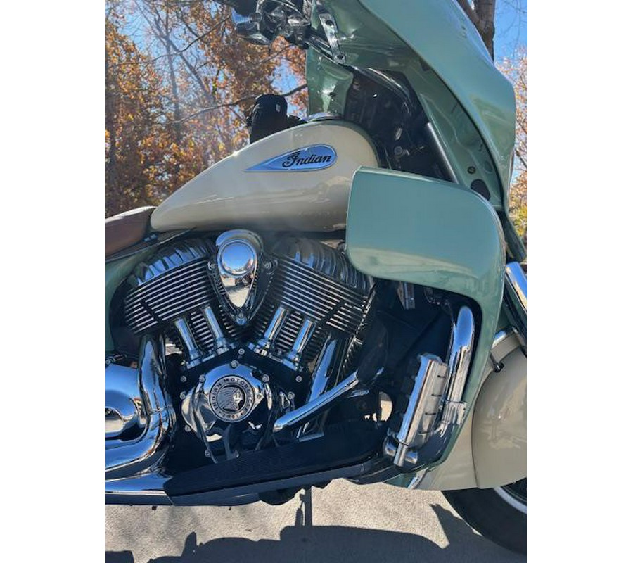 2017 Indian Motorcycle ROADMASTER CLASSIC, WILLOW GRN / CRM, 49ST Classic