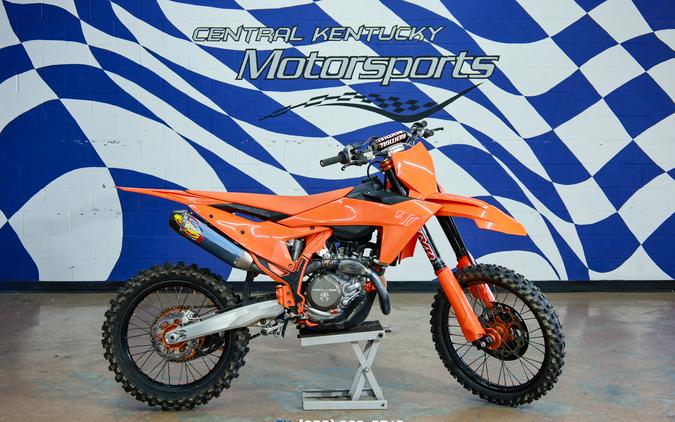 2022 450 SX F FACTORY EDITION - KTM