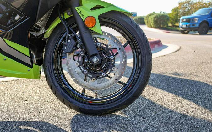2026 KAWASAKI NINJA 500 ABS