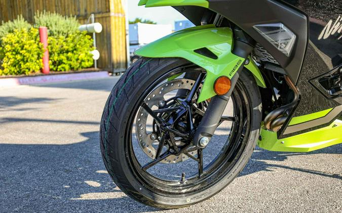 2026 KAWASAKI NINJA 500 ABS