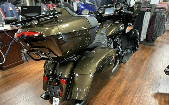 2023 Indian Motorcycle® Roadmaster® Dark Horse® Bronze Pearl Metallic