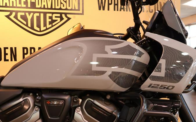 2024 Harley-Davidson HD Adventure Touring RA1250S Pan America Special