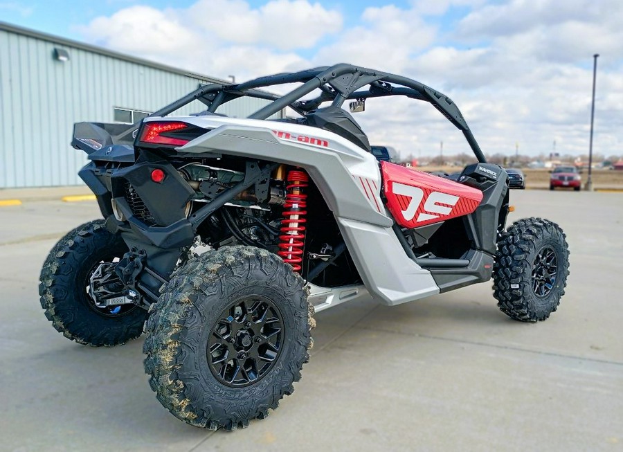 2024 Can-Am Maverick X3 DS Turbo Red & Silver