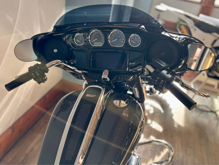 2022 Harley-Davidson Street Glide® Special