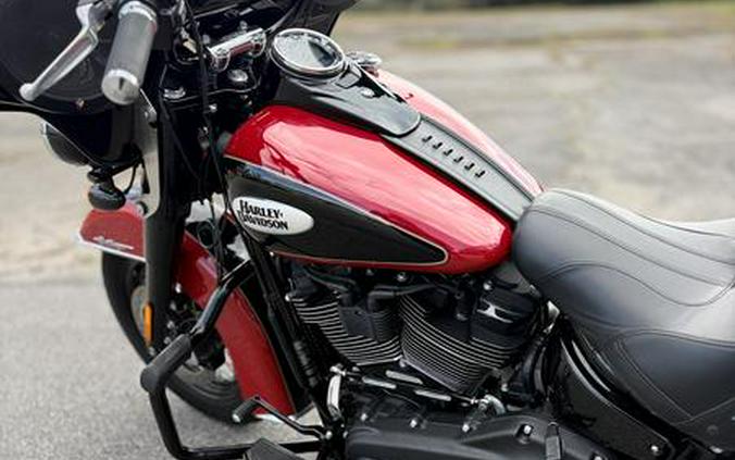 2022 Harley-Davidson® FLHCS - Heritage Classic 114