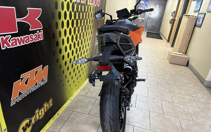 2025 KTM Duke 250
